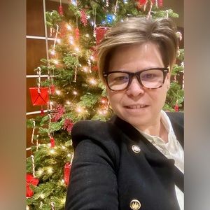 Meet your Posher, Stacy